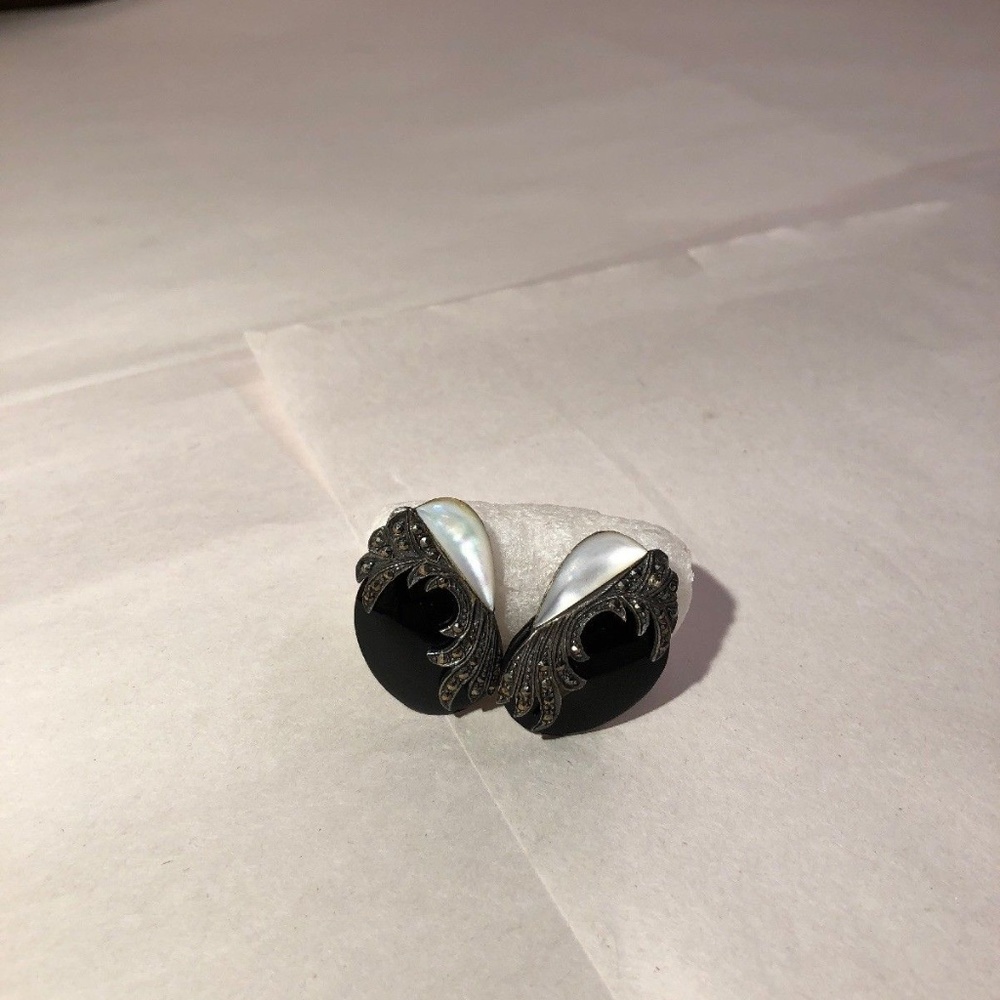Vtg Sterling Silver, Onyx Mother of Pearl Earrings